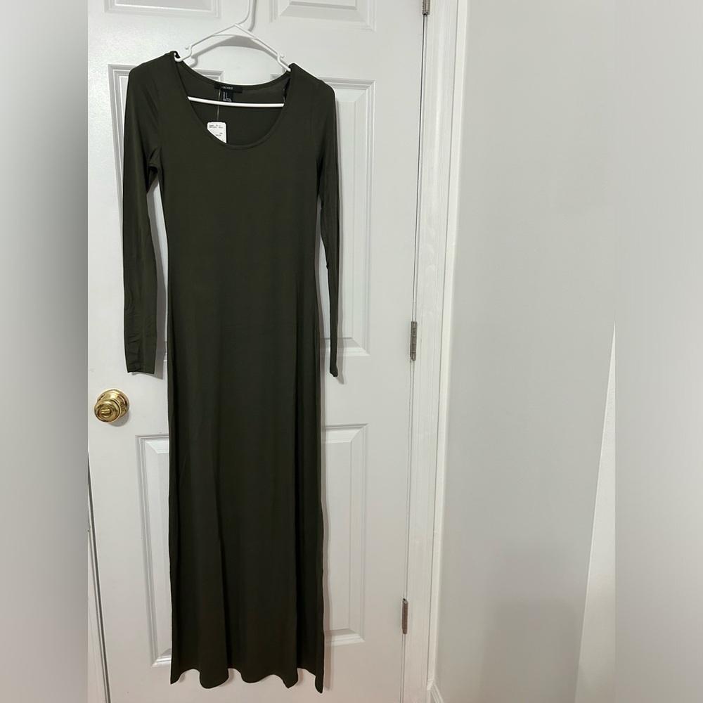 Forever 21 maxi dress with long sleeves in olive green